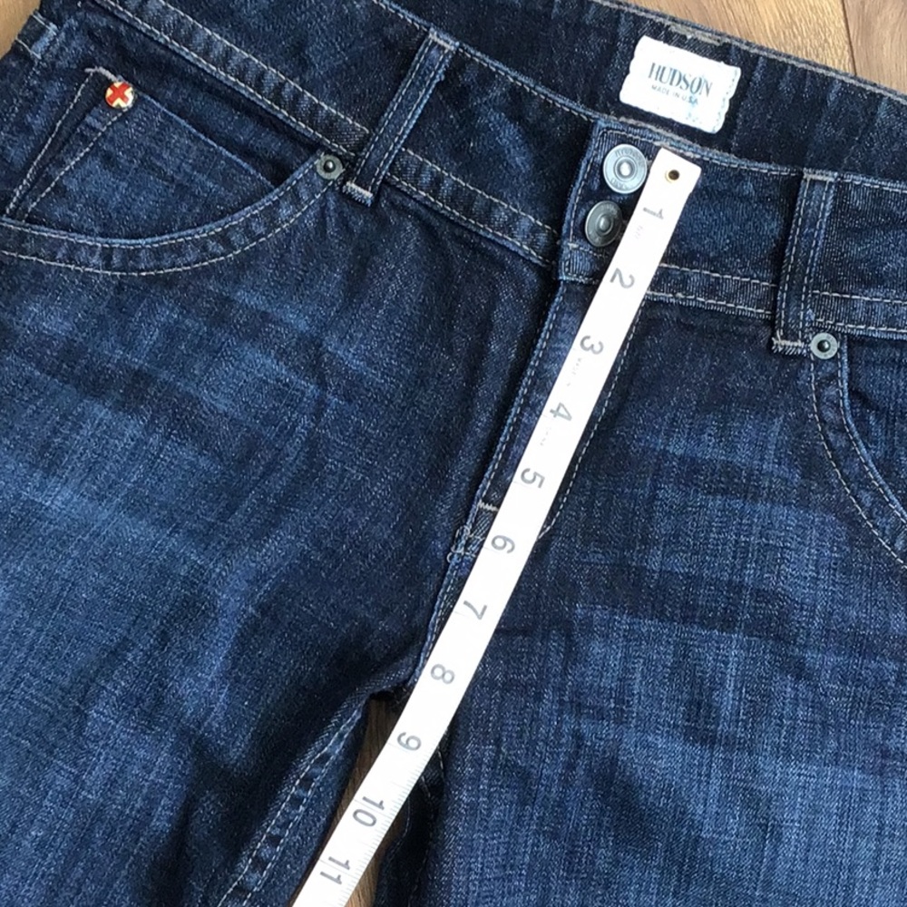 HUDSON LOW RISE SIGNATURE BOOTCUT JEANS LIKE NEW - Picture 9 of 10